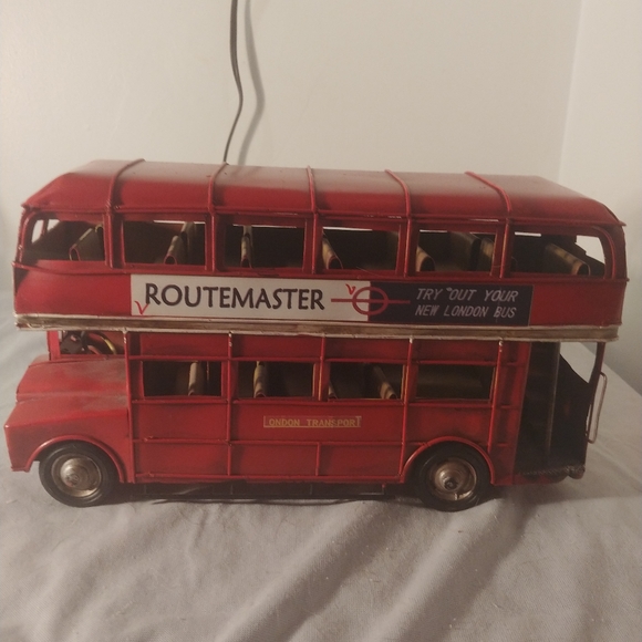 Vintage 1970's tin double decker bus - Picture 3 of 9